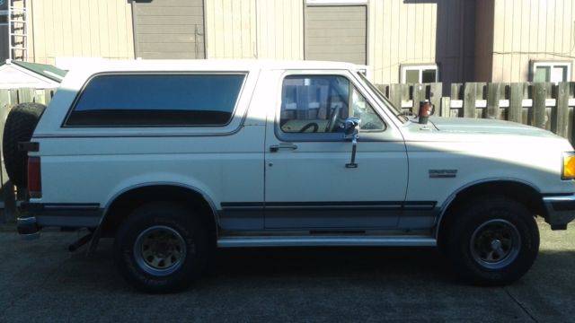 1990 Ford Bronco