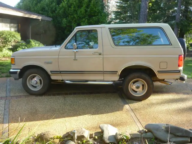 1990 Ford Bronco