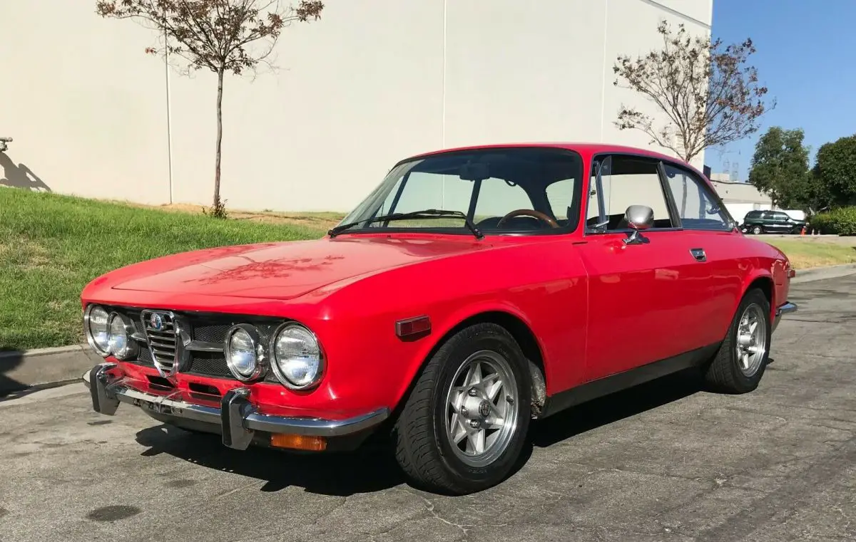 1971 Alfa Romeo GTV Grand. Touring