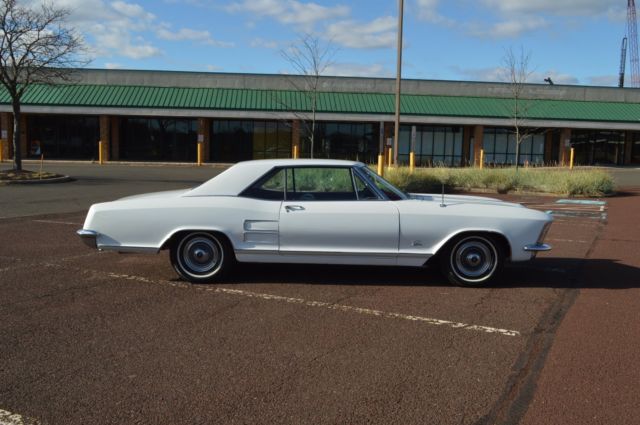 1963 Buick Riviera