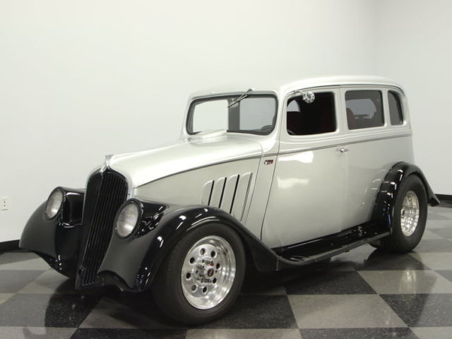 1933 Willys 2 Door Sedan