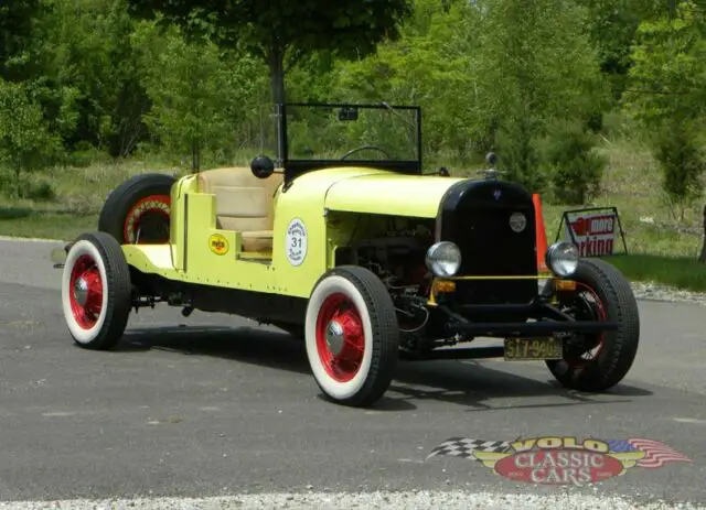 1932 Plymouth Flever Racer Boatail