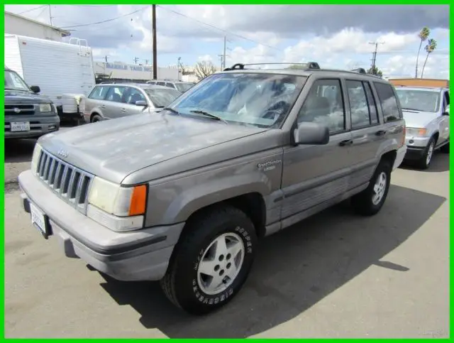 1994 Jeep Grand Cherokee SE