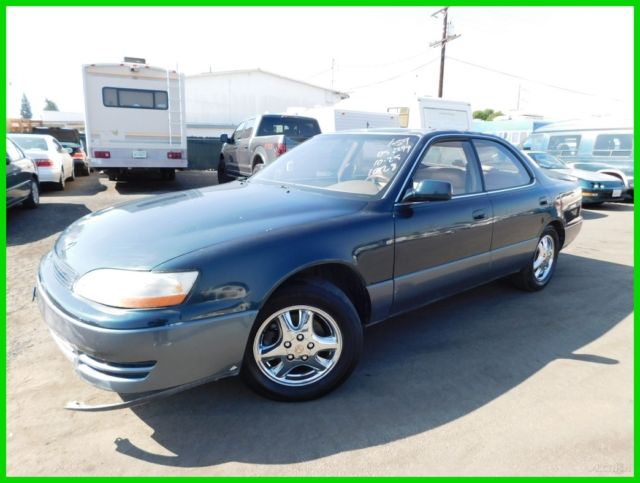 1994 Lexus ES Base Sedan 4-Door