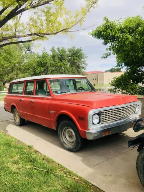 1972 Chevrolet Suburban