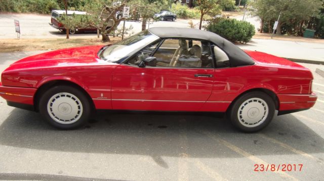 1991 Cadillac Allante Sport roadster/convertible