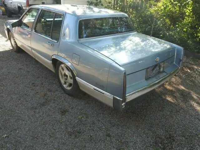 1990 Cadillac Sedan DeVille