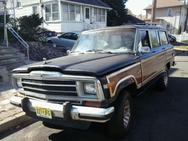 19840000 Jeep Wagoneer Grand