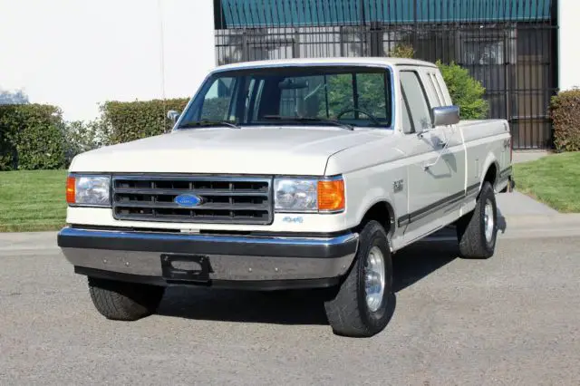 1991 Ford F-150 XLT, Lariat, Ext Cab, 4x4, 100% Rust Free