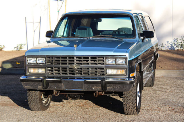 1991 Chevrolet Suburban Silverado 2500 4x4, One Owner, 3/4 Ton