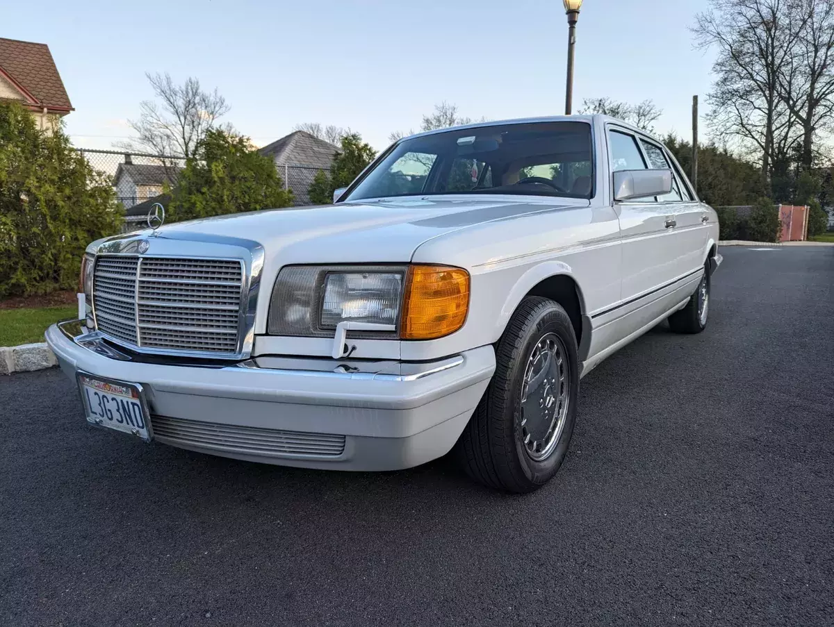 1989 Mercedes-Benz 560SEL SEL