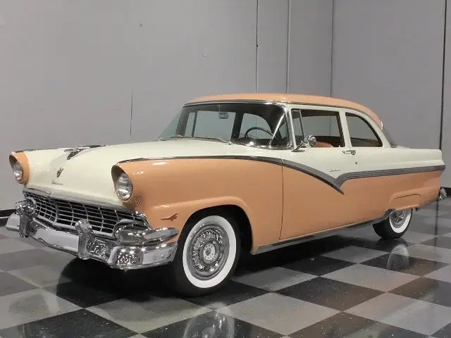 1956 Ford Fairlane Club Sedan