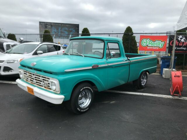 1964 Ford F-100