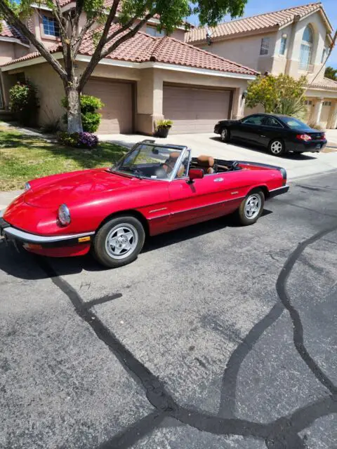 1989 Alfa Romeo Spider VELOCE