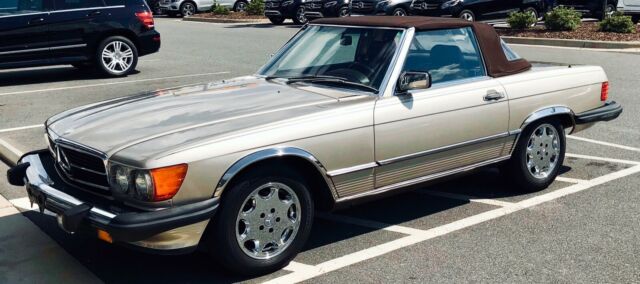 1987 Mercedes-Benz 500-Series Chrome package