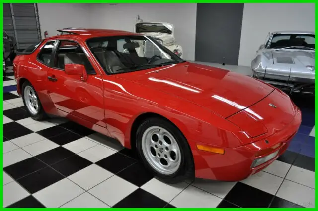 1986 Porsche 944 TURBO - PRISTINE - 2 OWNERS - NO PAINT WORK - AMAZING!