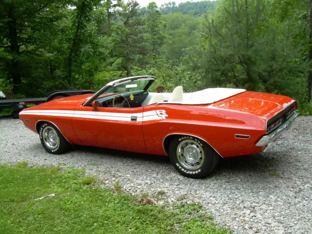 1971 Dodge Challenger R/T TRIBUTE