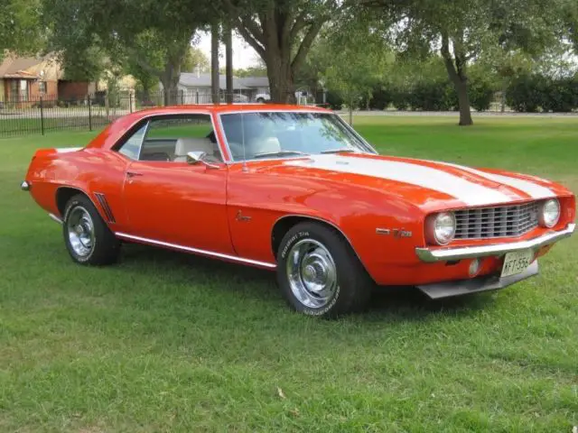 1969 Chevrolet Camaro - Z/28 TRIM - 4 SPEED - HUGGER ORANGE ROTISSERIE R