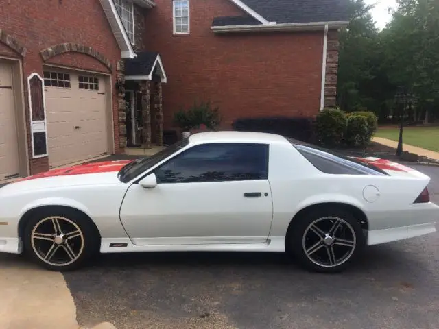 1992 Chevrolet Camaro Red