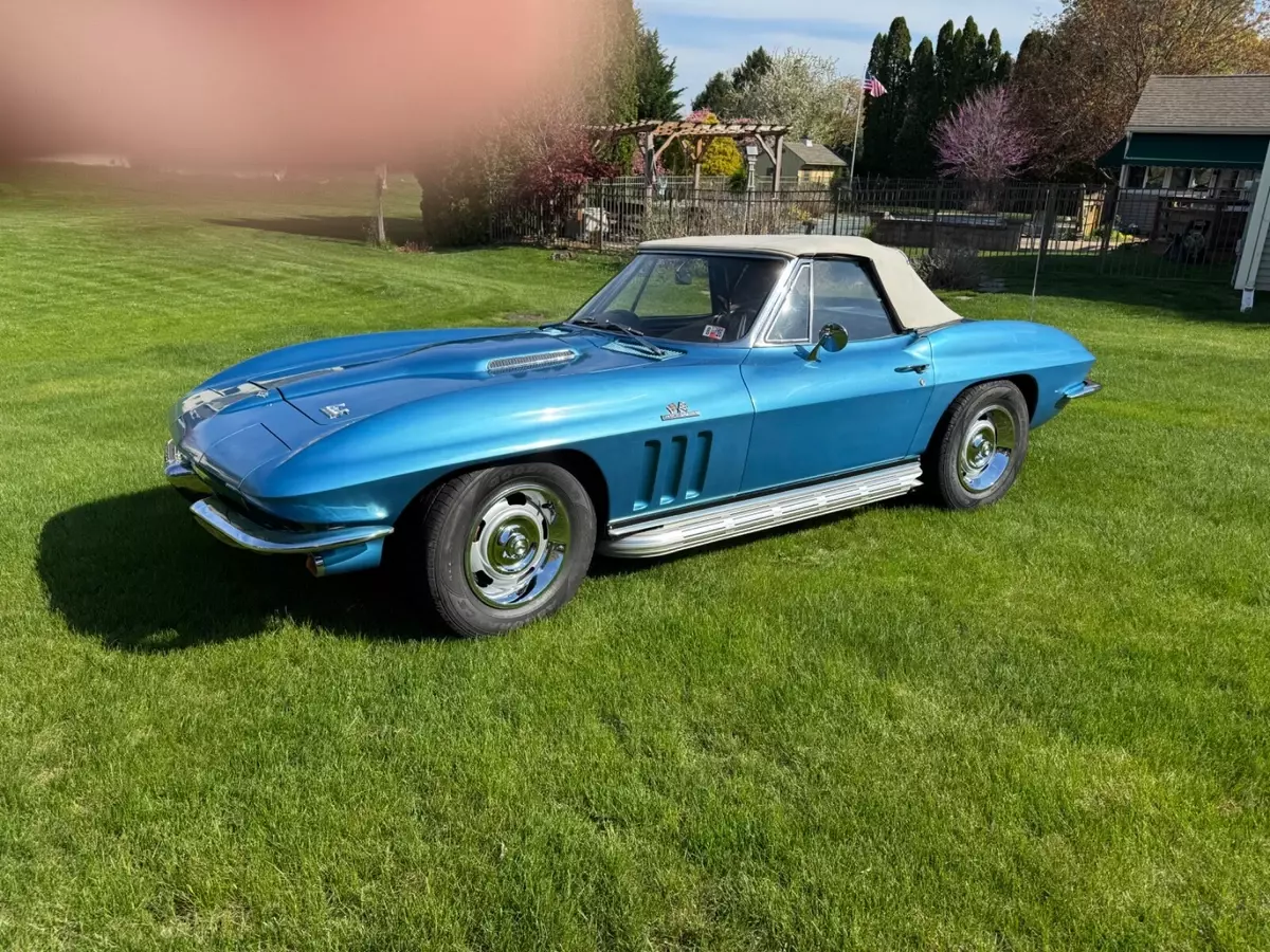 Chevrolet Corvette 427 Convertible 1966 Chevrolet Corvette