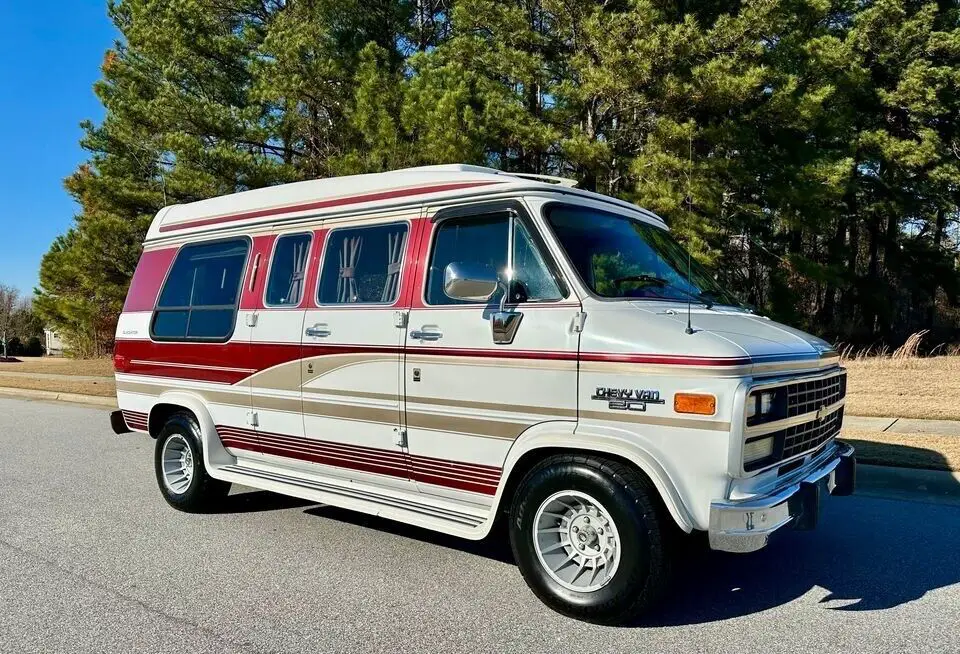 1992 Chevrolet G20 Van Gladiator