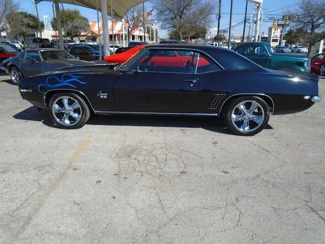 1969 Chevrolet Camaro SS Tribute