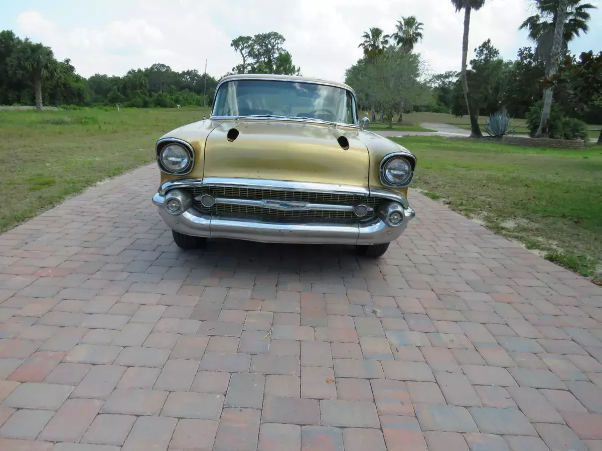 1957 Chevrolet Bel Air/150/210