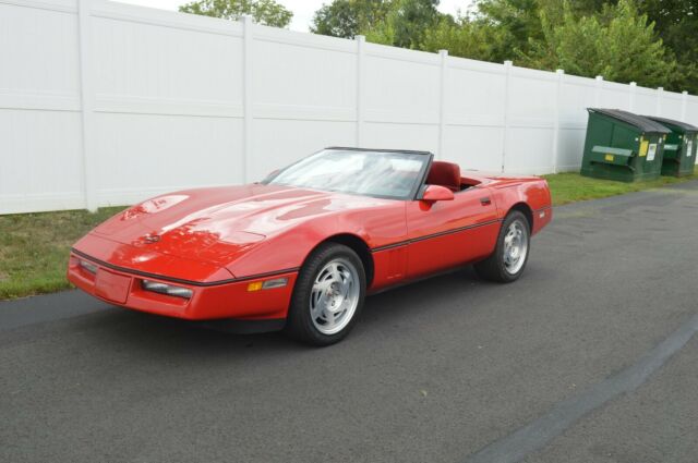 1990 Chevrolet Corvette CONVERTIBLE