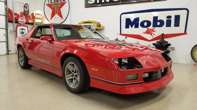 1986 Chevrolet Camaro IROC-Z28