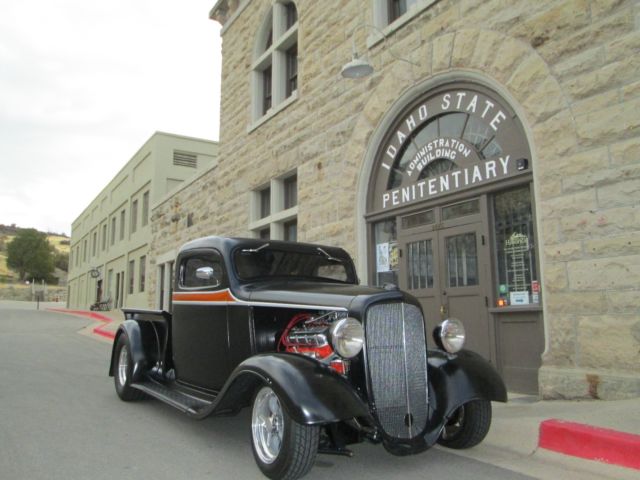 1936 Chevrolet hot rod