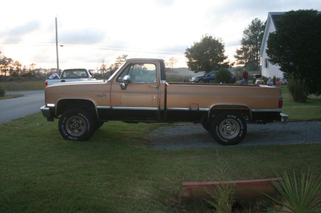 1987 Chevrolet C/K Pickup 2500 Silverado