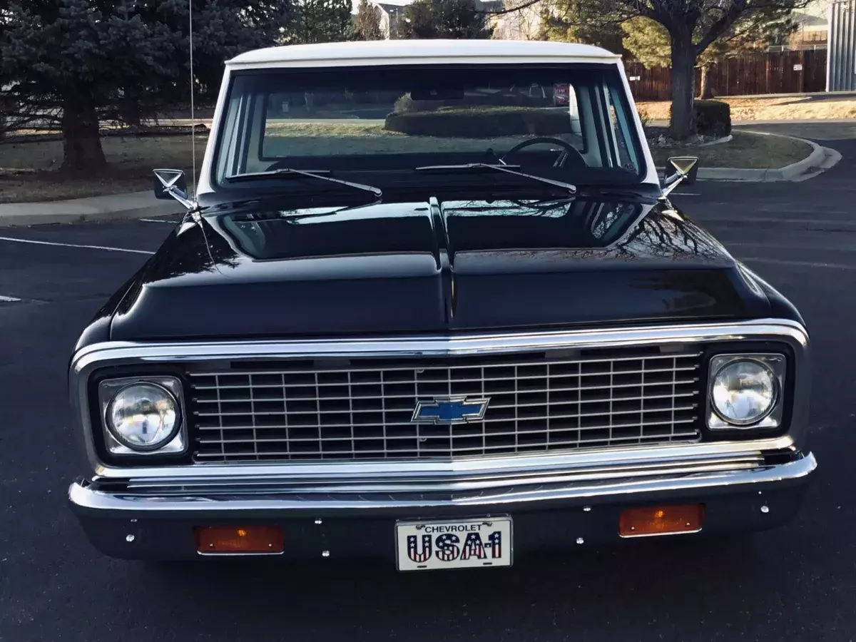 1969 Chevrolet C-10 Factory trim