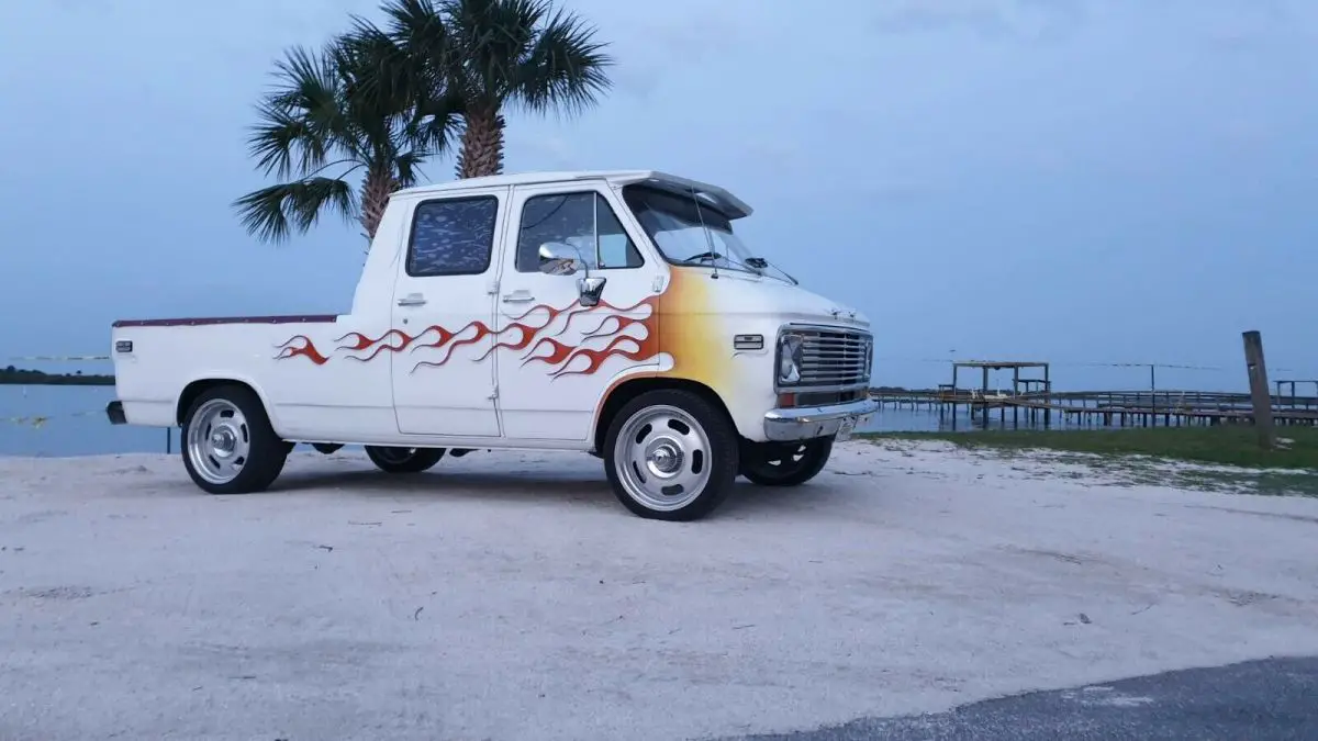 1972 Chevrolet G20 Van