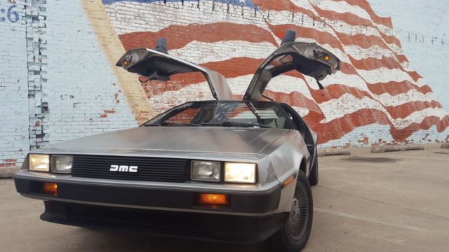 1981 DeLorean DMC 12 Base Coupe 2-Door