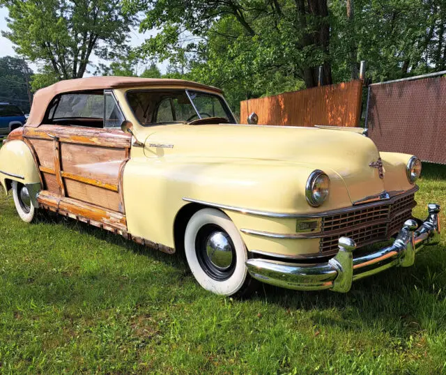 1947 Chrysler Town & Country Woody Convertible