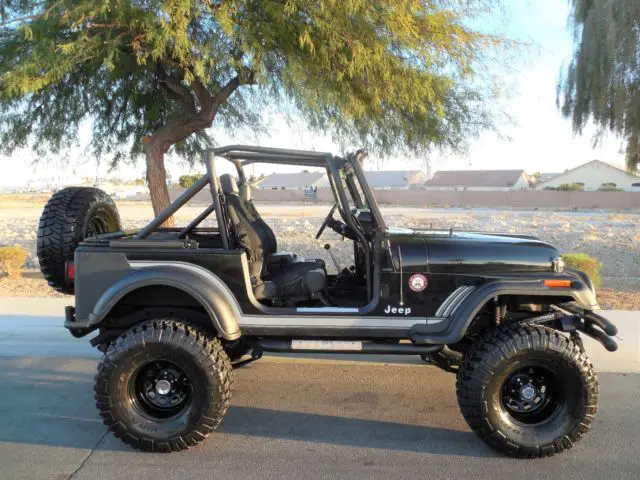 1985 Jeep CJ CUSTOM BUILD CJ7 LAREDO