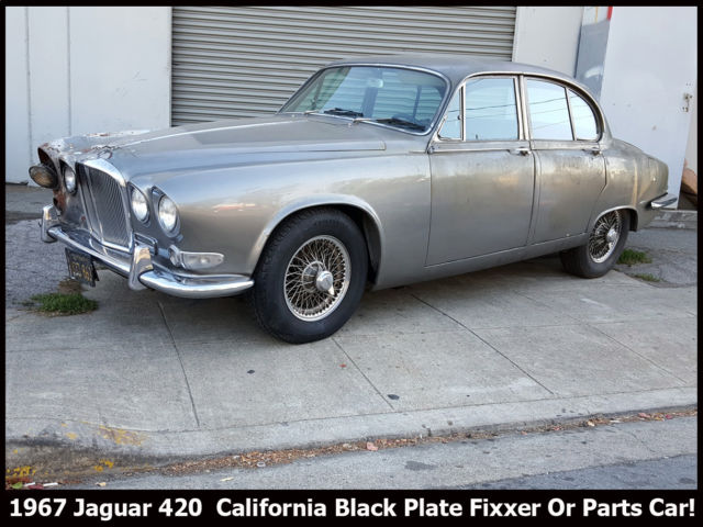 1967 Jaguar 420 SEDAN