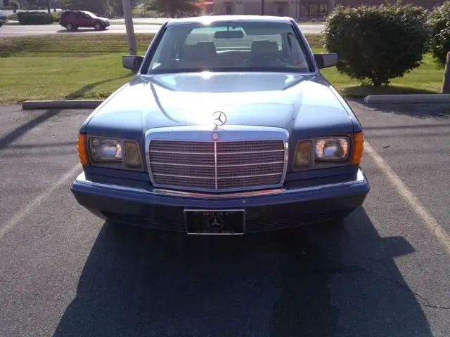 1982 Mercedes-Benz 300-Series