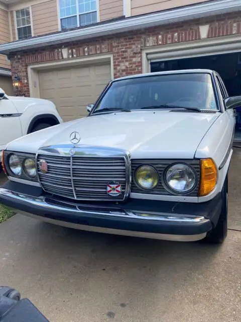 1983 Mercedes-Benz 240D