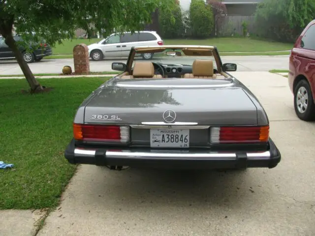 1985 Mercedes-Benz SL-Class