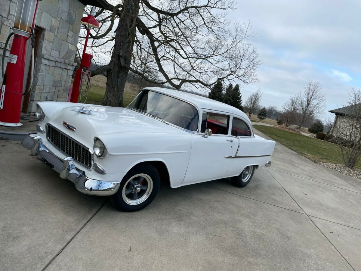 1955 Chevrolet Bel Air/150/210 210