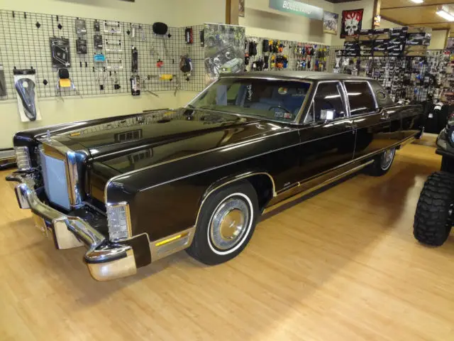 1977 Lincoln Town Car Continental