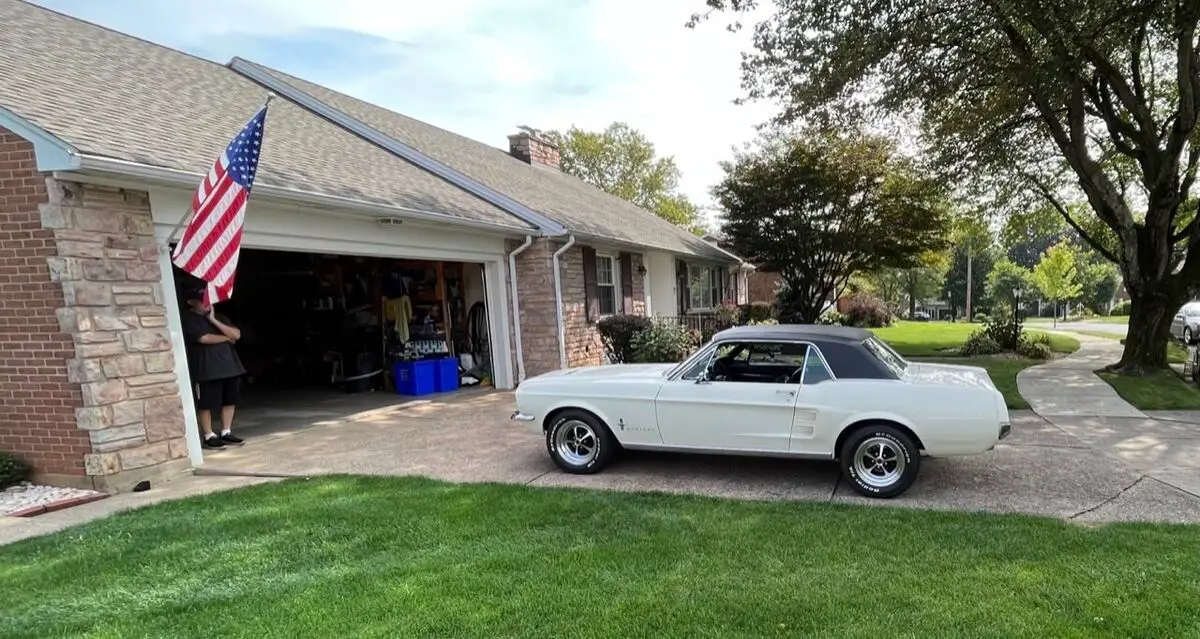 1967 Ford Mustang chrome