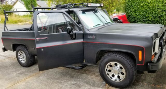 1973 Chevrolet C/K Pickup 2500 Custom