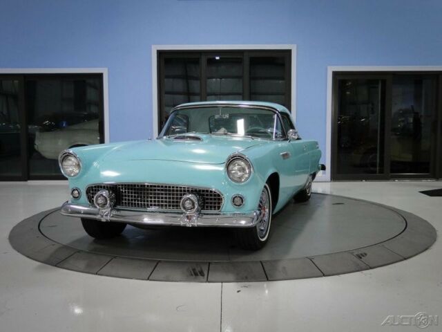 1955 Ford Thunderbird