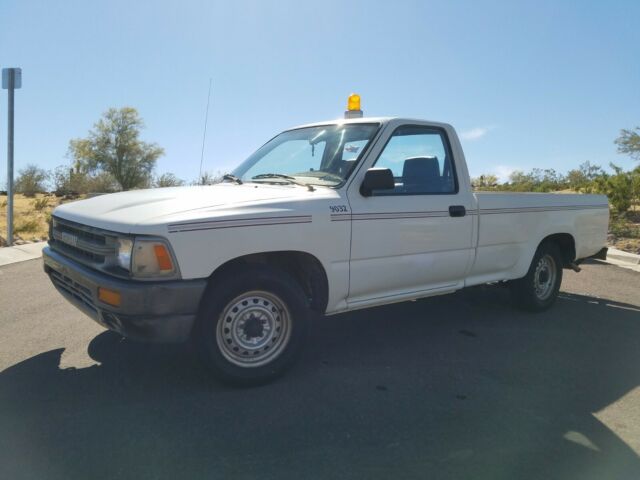 1990 Toyota Pickup DLX 22RE CNG Low 35k miles NO RESERVE Barn Find