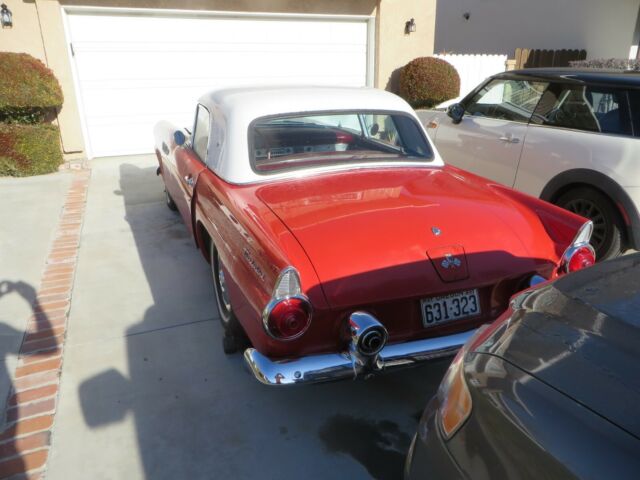 1955 Ford Thunderbird