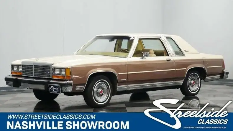 1982 Ford LTD Crown Victoria