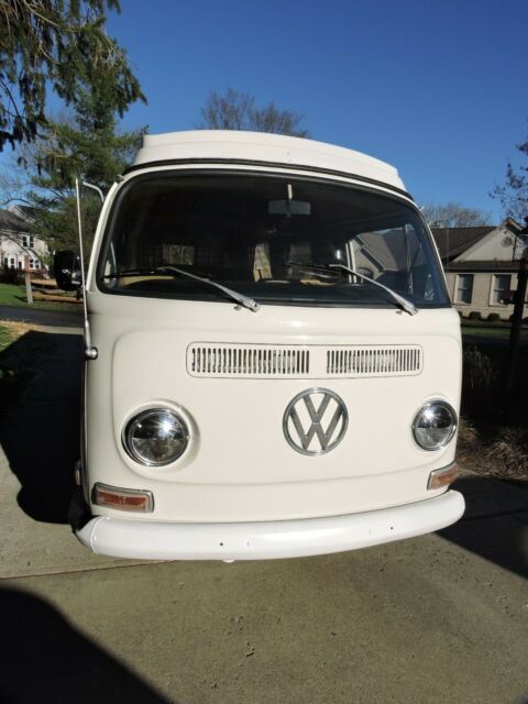 1971 Volkswagen Bus/Vanagon