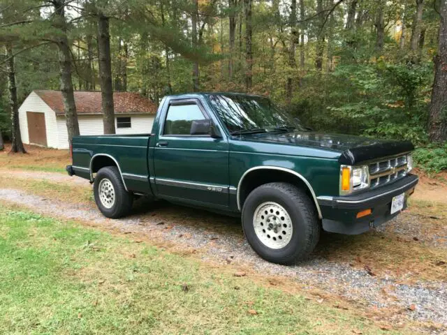 1993 Chevrolet S-10 base